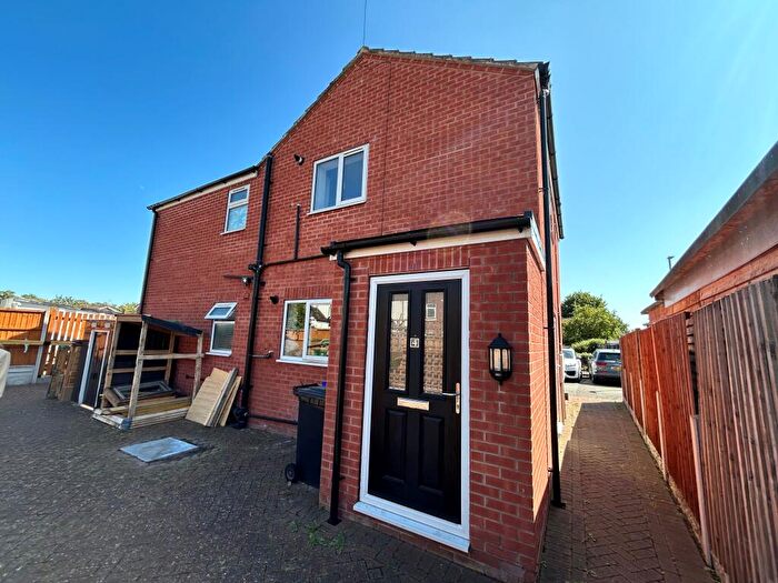 1 Bedroom Flat To Rent In Patch Close, DE13