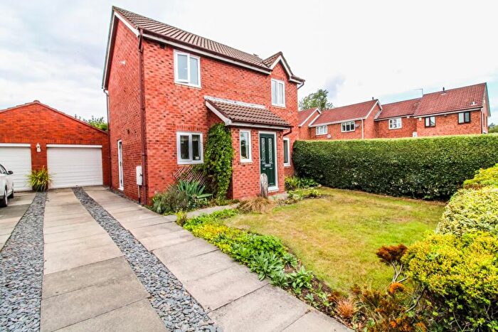 3 Bedroom Detached House For Sale In Cairngorm Avenue, Lambton, Washington, NE38