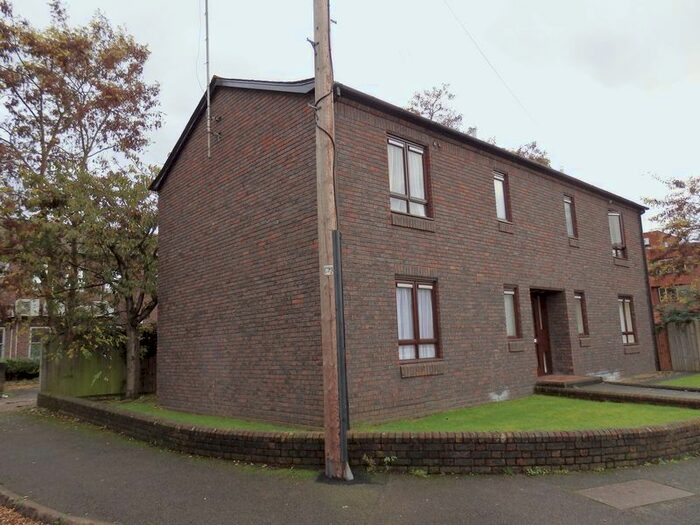 Studio To Rent In Victoria Place, Epsom, KT17