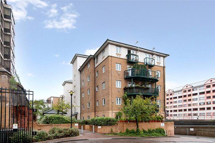2 Bedroom Flat To Rent In Monroe House, Lorne Close, NW8