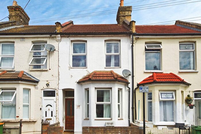 2 Bedroom Terraced House For Sale In Nelson Street, East Ham, London, E6