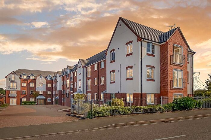 2 Bedroom Flat To Rent In Penruddock Drive, Hidcote House, CV4