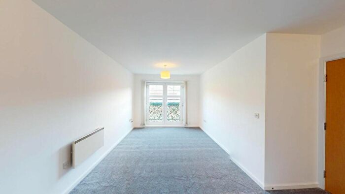 2 Bedroom Apartment To Rent In Astley Brook Close, Bolton, BL1