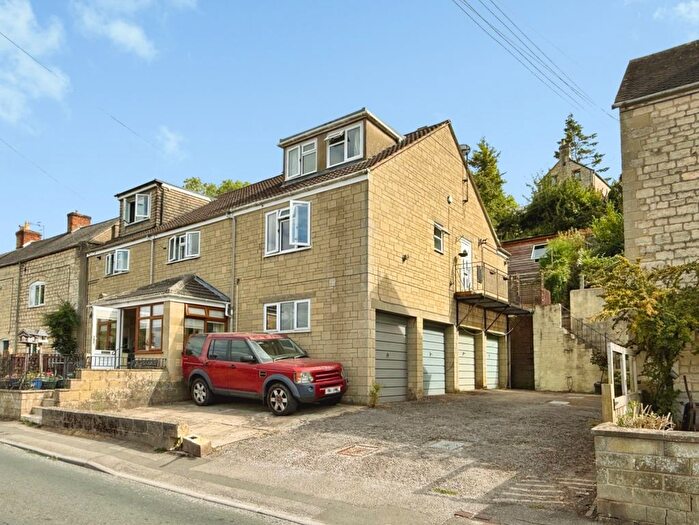 3 Bedroom Flat For Sale In Summer Street, Stroud, GL5