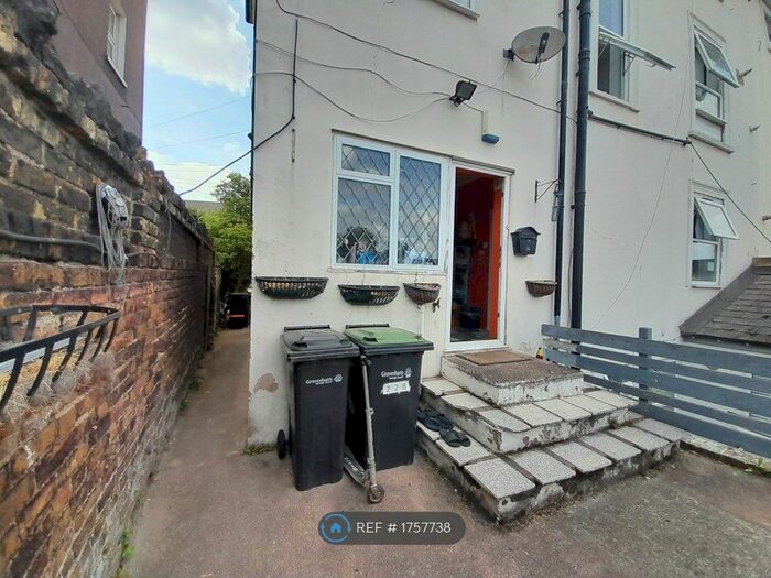 1 Bedroom Maisonette To Rent In Albion Road, Gravesend, Kent, DA12