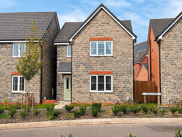 3 Bedroom Detached House For Sale In Heol Y Parc, Llanilid, Pontyclun., CF72