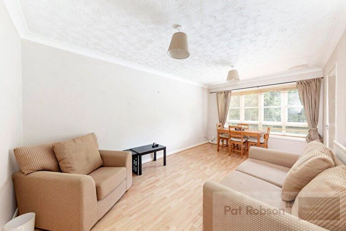 2 Bedroom Apartment To Rent In Ashtree House, Spital Tongues, Newcastle Upon Tyne, NE2