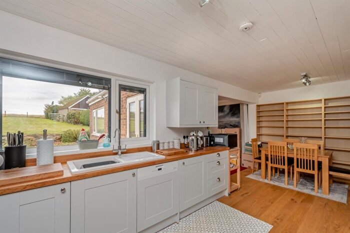 4 Bedroom Detached House For Sale In Main Street, Belmesthorpe, Stamford, PE9