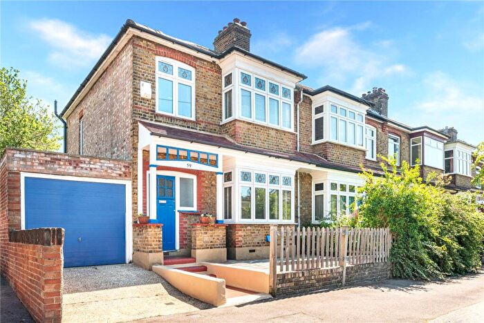 3 Bedroom End Of Terrace House For Sale In Pendlestone Road, Walthamstow, London, E17