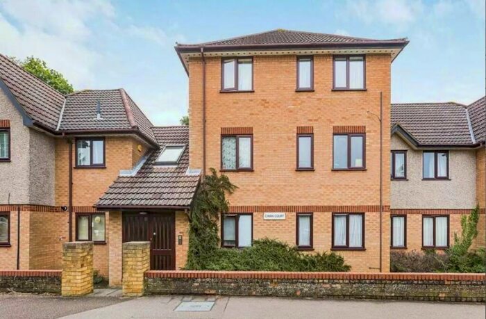 1 Bedroom Flat To Rent In Cavan Court, AL10