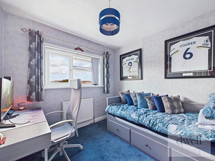 2 Bedroom Semi-Detached House For Sale In Hill Court Drive, Bramley, Leeds, LS13