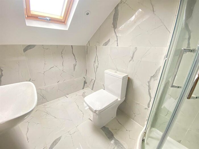5 Bedroom Flat To Rent In Five Bedroom Dudley Road, Birmingham, B18
