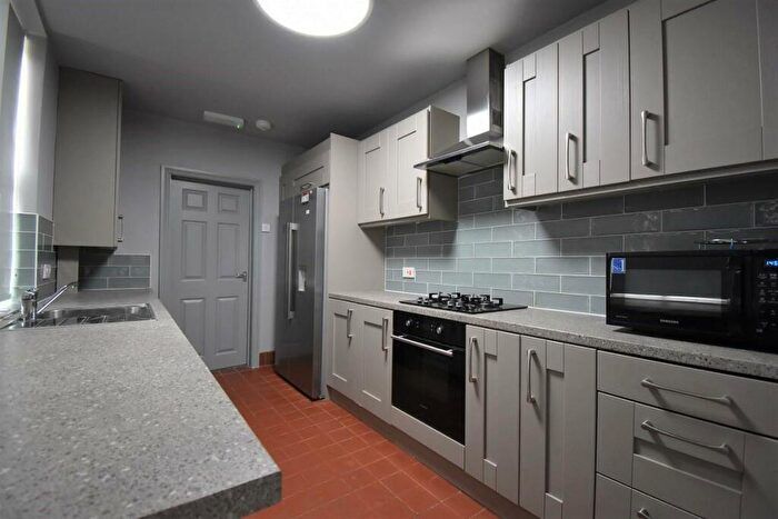 5 Bedroom Terraced House To Rent In Raddlebarn Road Selly Oak, B29
