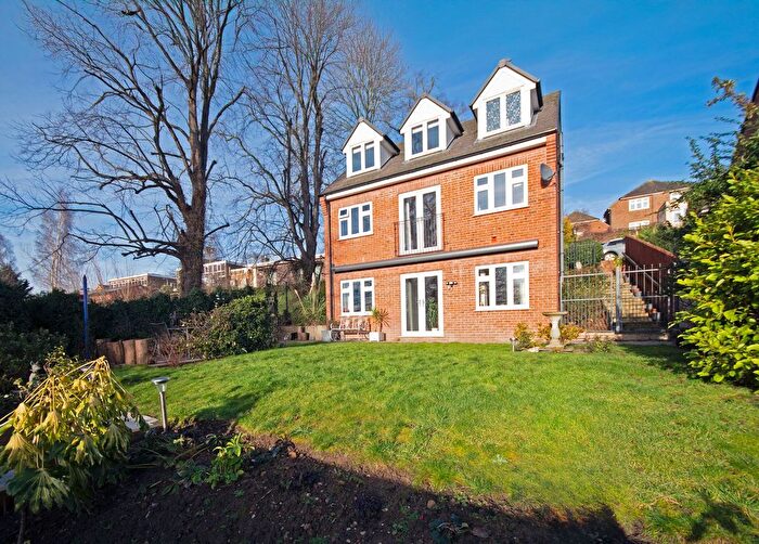 4 Bedroom Detached House For Sale In Longfield Lane, Ilkeston, DE7