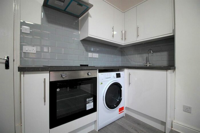 1 Bedroom Flat To Rent In Evington Road, Off London Road, Leicester, LE2