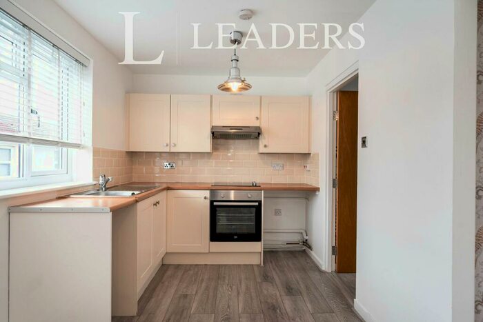 2 Bedroom Terraced House To Rent In Boulton Road, Southsea, PO5