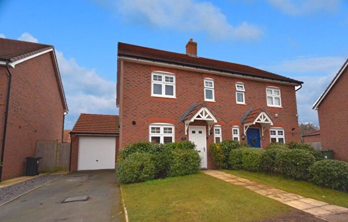 3 Bedroom Semi-Detached House For Sale In Barn Croft, Malpas, SY14