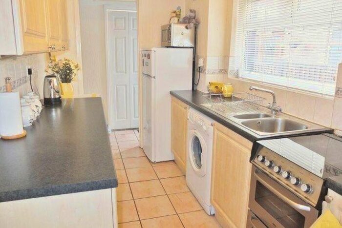 2 Bedroom Property To Rent In Shirebrook, Mansfield, NG20