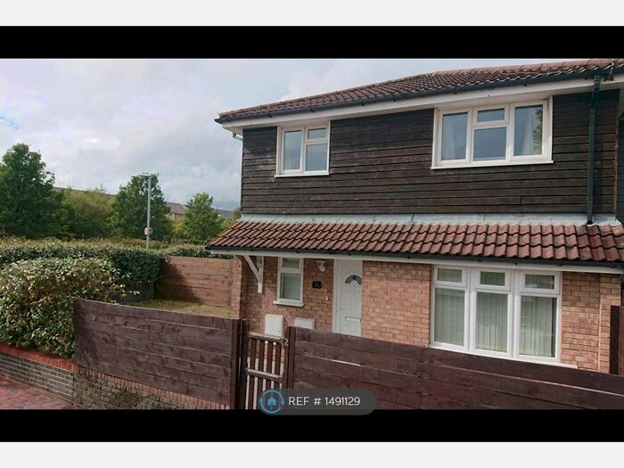 2 Bedroom End Of Terrace House To Rent In Newby Court, Cardiff, CF10