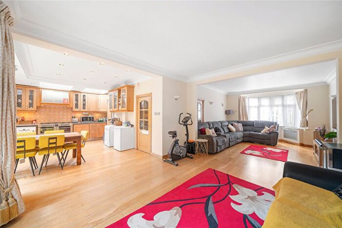 5 Bedroom Detached House To Rent In Holland Avenue, London, SW20