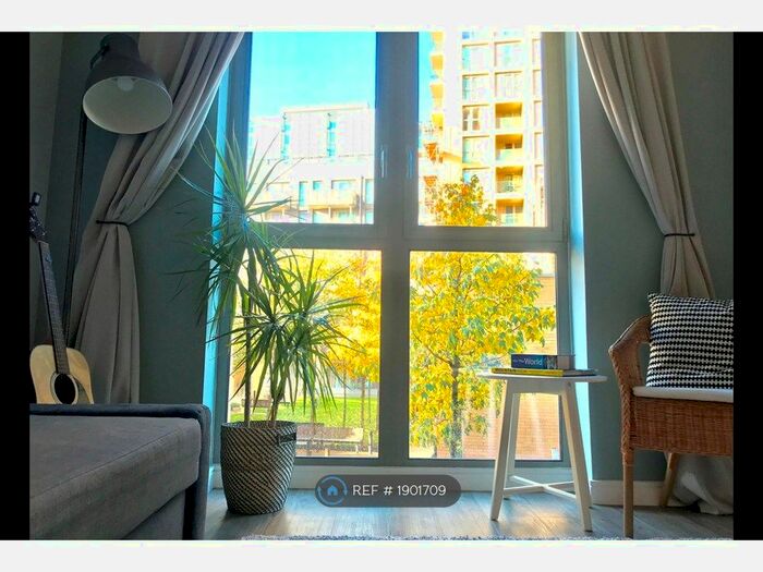 1 Bedroom Flat To Rent In Roma Corte, London, SE13