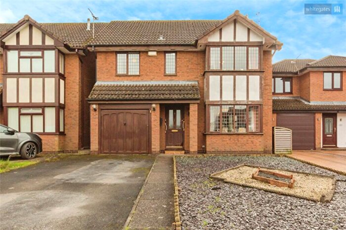 4 Bedroom Detached House For Sale In Thorpe Close, Crewe, Cheshire, CW1