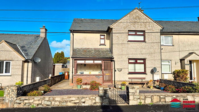 3 Bedroom End Of Terrace House For Sale In Abererch, Pwllheli, LL53