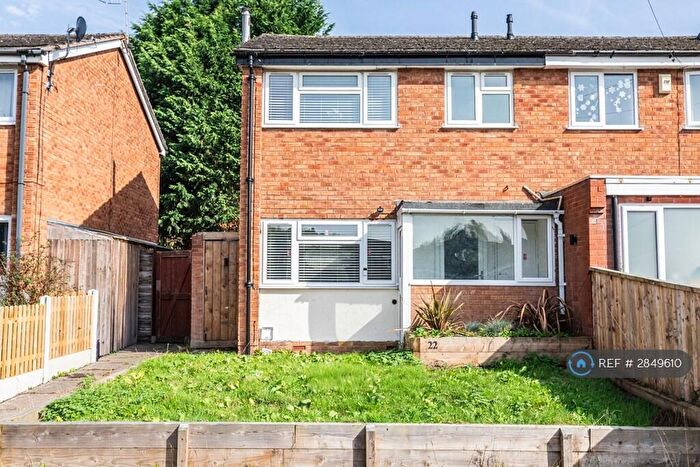 3 Bedroom Semi Detached House To Rent In Woodrow Close, Catshill, Bromsgrove, B61