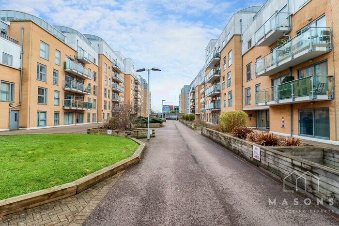 2 Bedroom Flat To Rent In Monument Court, Woolners Way, Stevenage, SG1