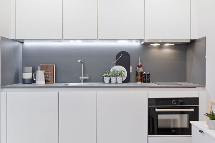 1 Bedroom Flat To Rent In Cedar Road, Sutton, SM2