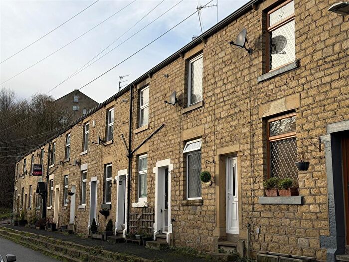 2 Bedroom Terraced House For Sale In Vernon Street, Mossley, OL5