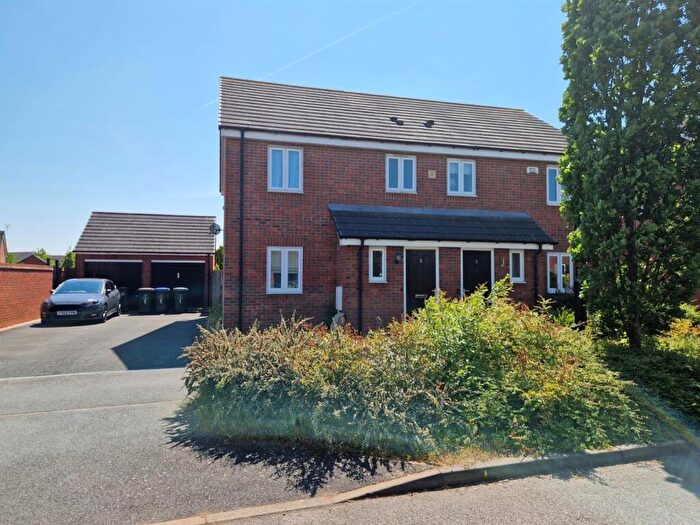3 Bedroom Semi-Detached House To Rent In Astoria Drive, Bannerbrook, Coventry, CV4