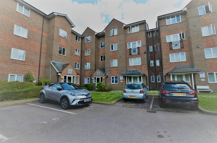 1 Bedroom Flat To Rent In Cross Keys Close, London, N9