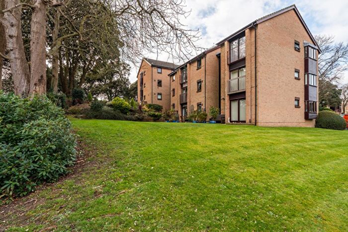 1 Bedroom Flat To Rent In Victoria Road, Netley Abbey, SO31