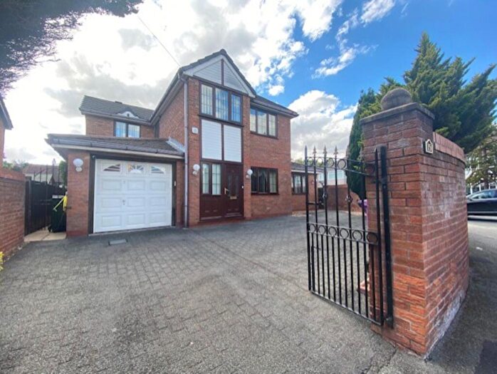 4 Bedroom Detached House For Sale In St Vincent Close, Liverpool, Merseyside, L12