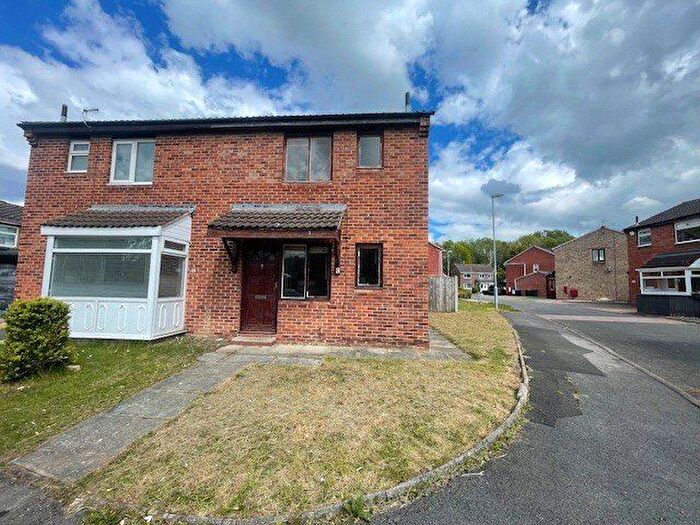 3 Bedroom Semi Detached House For Sale In Nairnhead Close, Hemlington, Middlesbrough, North Yorkshire, TS8