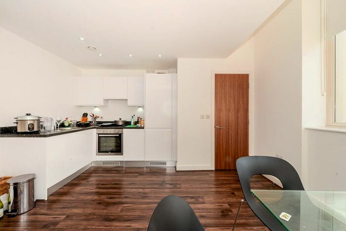 1 Bedroom Apartment To Rent In The Strand, Liverpool, L2