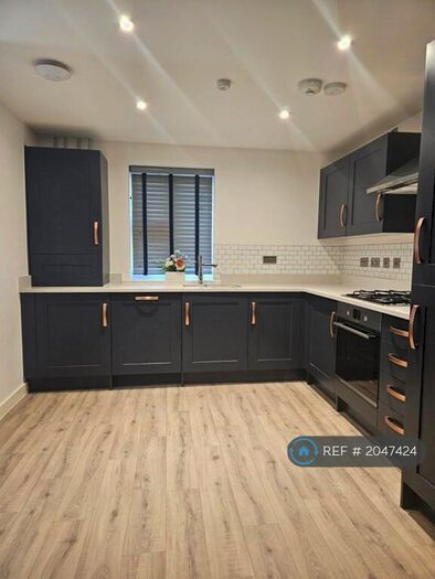 2 Bedroom Flat To Rent In Mason Road, Colchester, CO1