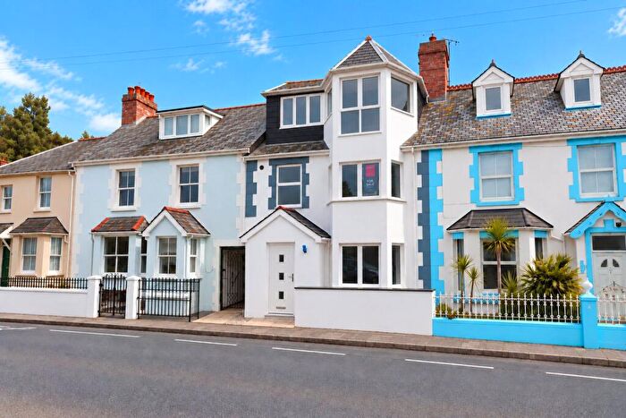 1 Bedroom Apartment For Sale In Lyndale Terrace, Instow, EX39