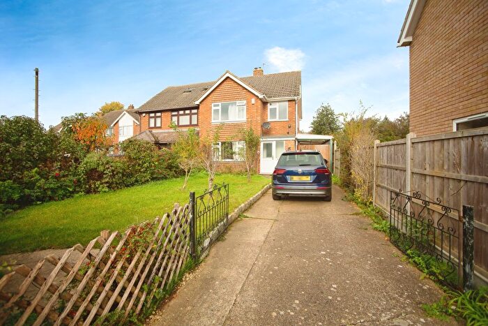 3 Bedroom Semi-Detached House For Sale In Rede Wood Road, Maidstone, Kent, ME16