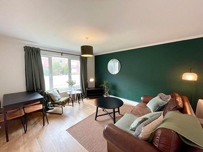 1 Bedroom Flat To Rent In Quarryknowe Street, Parkhead, Glasgow, G31