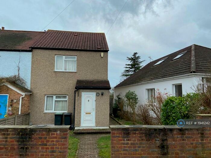 2 Bedroom Terraced House To Rent In Bridge Hill, Epping, CM16