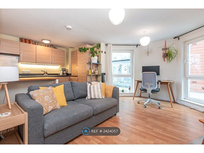 1 Bedroom Flat To Rent In Fenton Street, London, E1