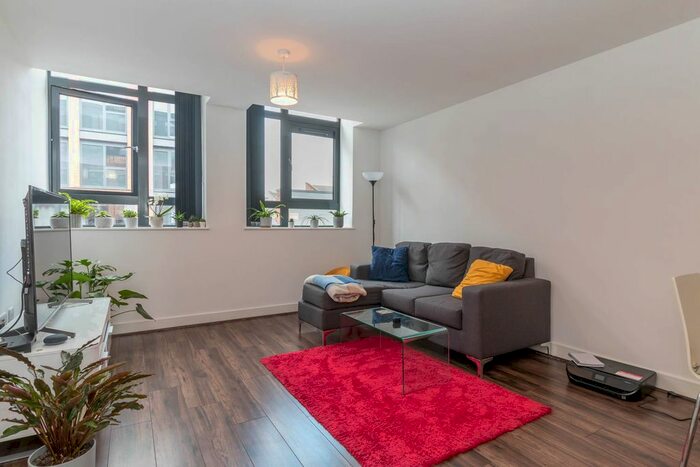 2 Bedroom Flat To Rent In Fabrick Square, Lombard Street, Birmingham, B12