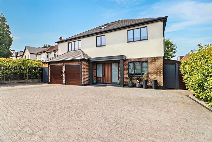 6 Bedroom Detached House For Sale In Deacons Hill Road, Elstree, Borehamwood, WD6
