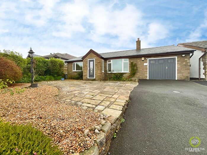 3 Bedroom Detached Bungalow To Rent In Tockholes Road, Tockholes, BB3