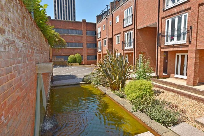 1 Bedroom Apartment To Rent In Berkley Court, Berkley Street, Birmingham, B1