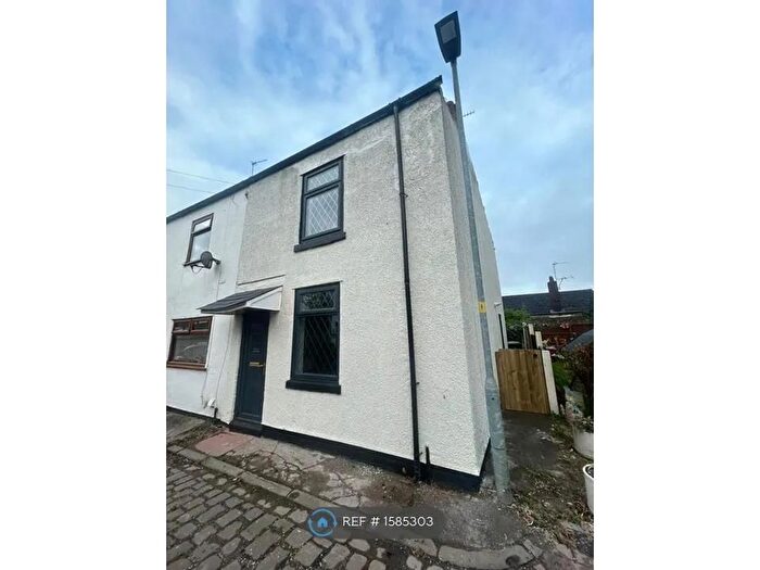 2 Bedroom Property To Rent In Kerfoot Street, Leigh, WN7