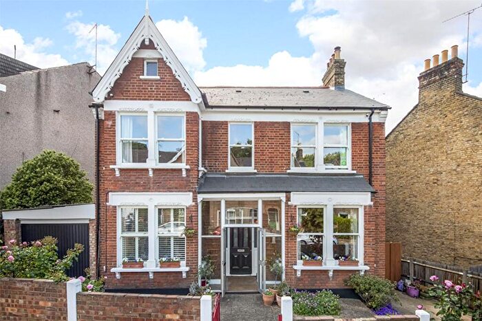 5 Bedroom Detached House For Sale In Elliscombe Road, Charlton, SE7