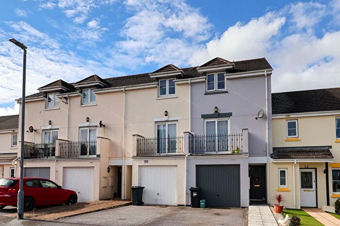 3 Bedroom Terraced House To Rent In Bedowan Meadows, Tretherras, TR7